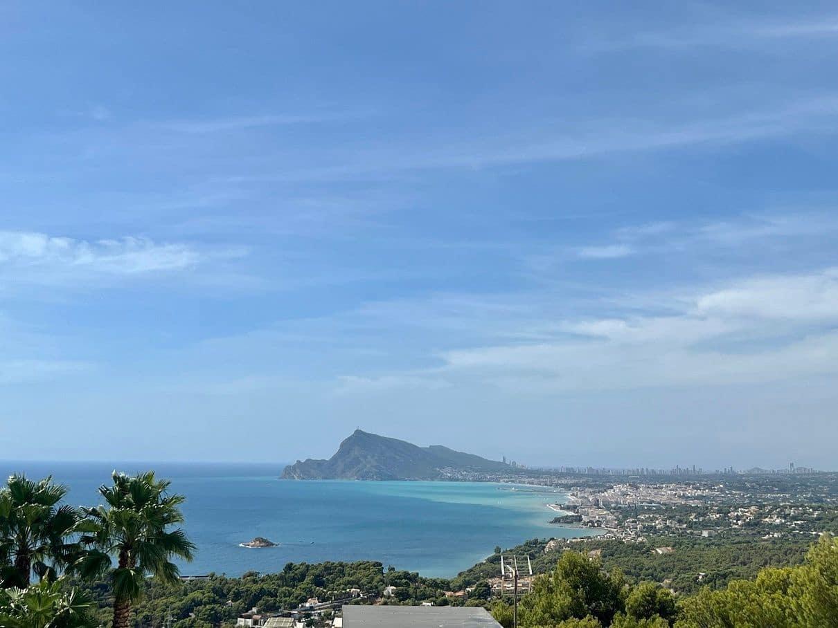 Chalet de 3 habitaciones en Altea en venta con piscina garaje - 950.000 € (Ref: 8638387)