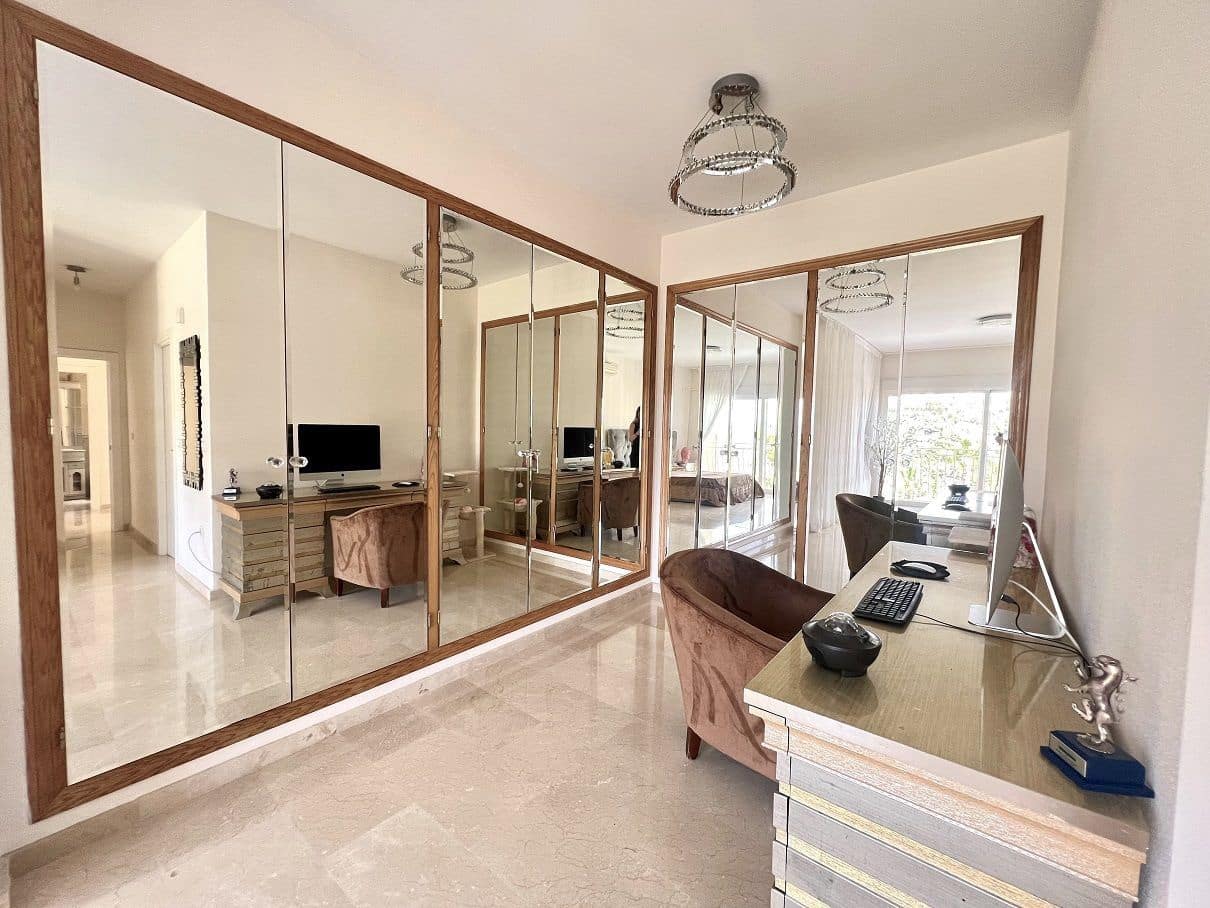 Chalet de 3 habitaciones en Altea en venta con piscina garaje - 950.000 € (Ref: 8638387)