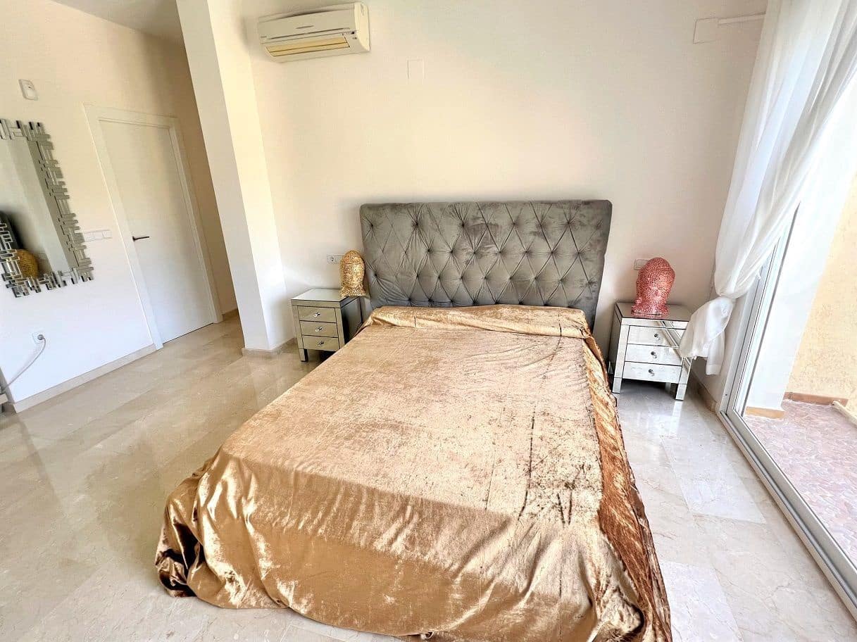 Chalet de 3 habitaciones en Altea en venta con piscina garaje - 950.000 € (Ref: 8638387)