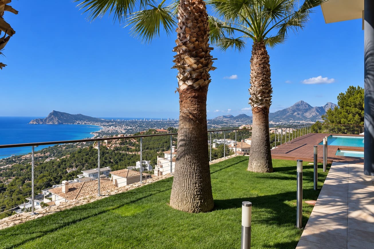 3 bedroom Apartment for sale in Altea with pool garage - € 750,000 (Ref: 8662081)