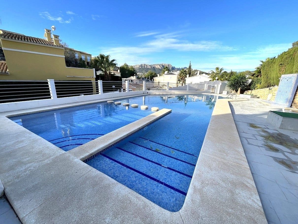 3 camera da letto Bungalow in vendita in Calpe / Calp con piscina garage - 380.000 € (Rif: 8682098)