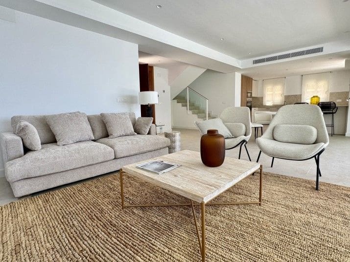 3 Zimmer Villa zu verkaufen in Altea mit Pool Garage - 1.650.000 € (Ref: 8682099)