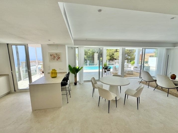 3 Zimmer Villa zu verkaufen in Altea mit Pool Garage - 1.650.000 € (Ref: 8682099)