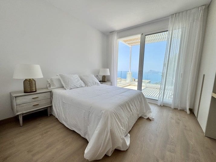 3 Zimmer Villa zu verkaufen in Altea mit Pool Garage - 1.650.000 € (Ref: 8682099)