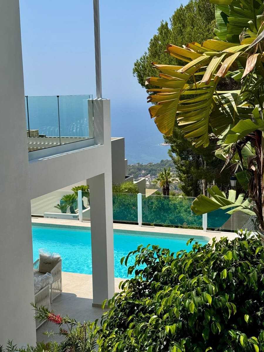 3 Zimmer Villa zu verkaufen in Altea mit Pool Garage - 1.650.000 € (Ref: 8682099)