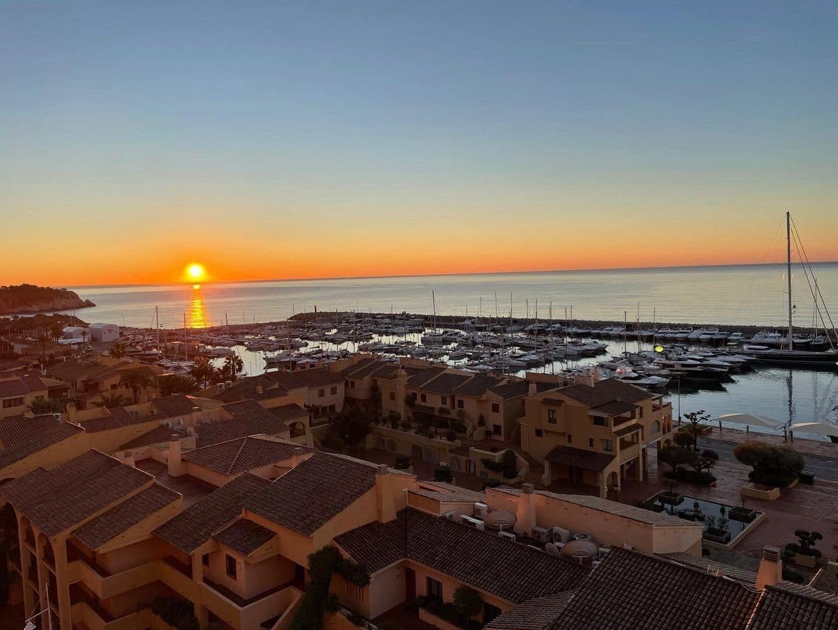 2 soveværelse Lejlighed til salg i Altea med swimmingpool garage - € 289.000 (Ref: 8775955)