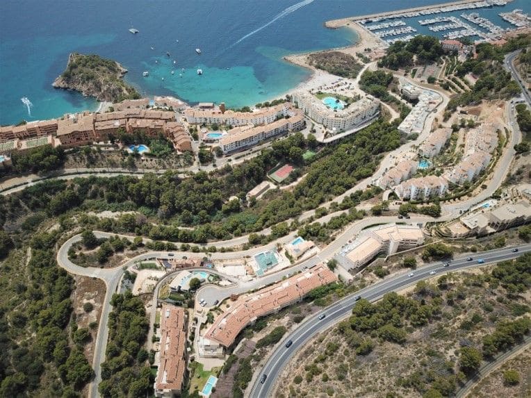 2 bedroom Apartment for sale in Altea with pool garage - € 290,000 (Ref: 8775956)