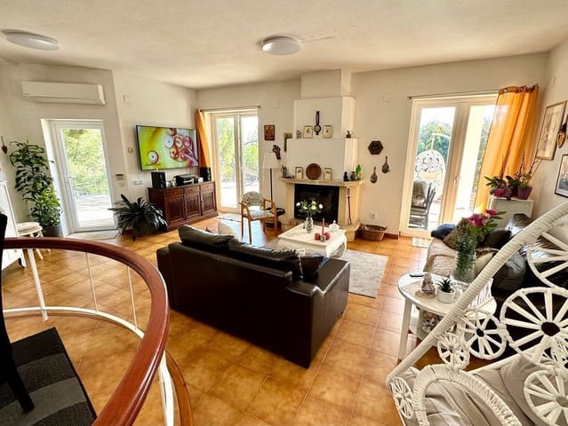 3 soveværelse Villa til salg i Altea med swimmingpool garage - € 520.000 (Ref: 8821713)