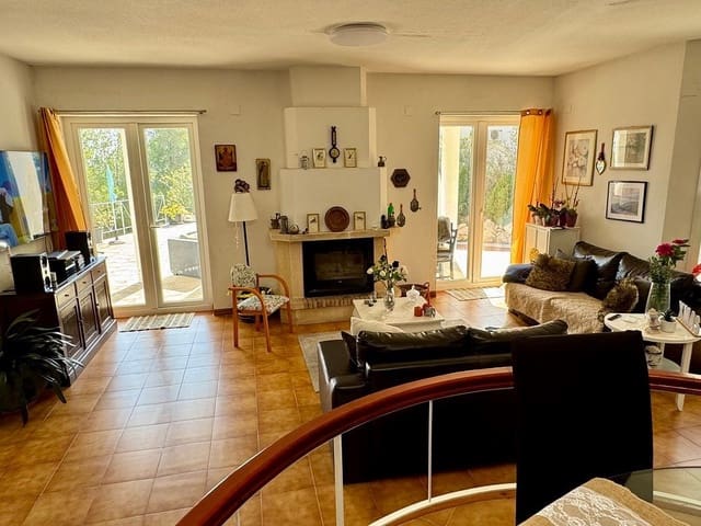 3 soveværelse Villa til salg i Altea med swimmingpool garage - € 520.000 (Ref: 8821713)