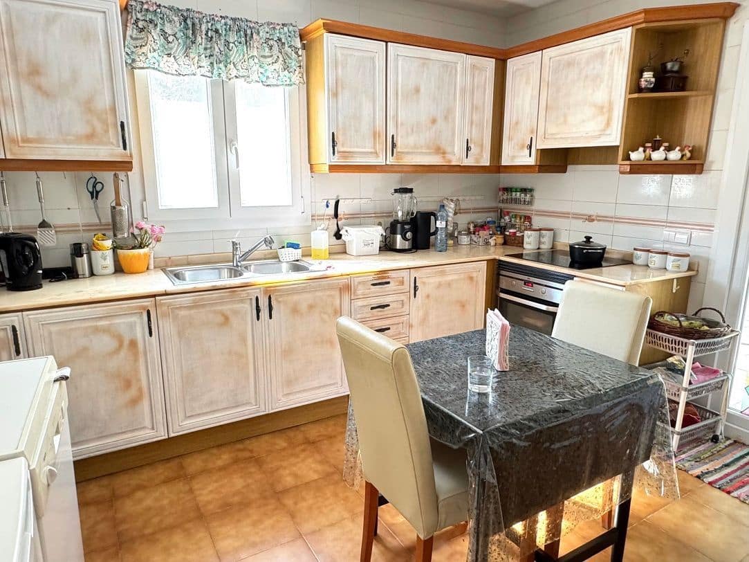 3 makuuhuone Huvila myytävänä paikassa Altea mukana uima-altaan 
autotalli - 520 000 € (Ref: 8821713)