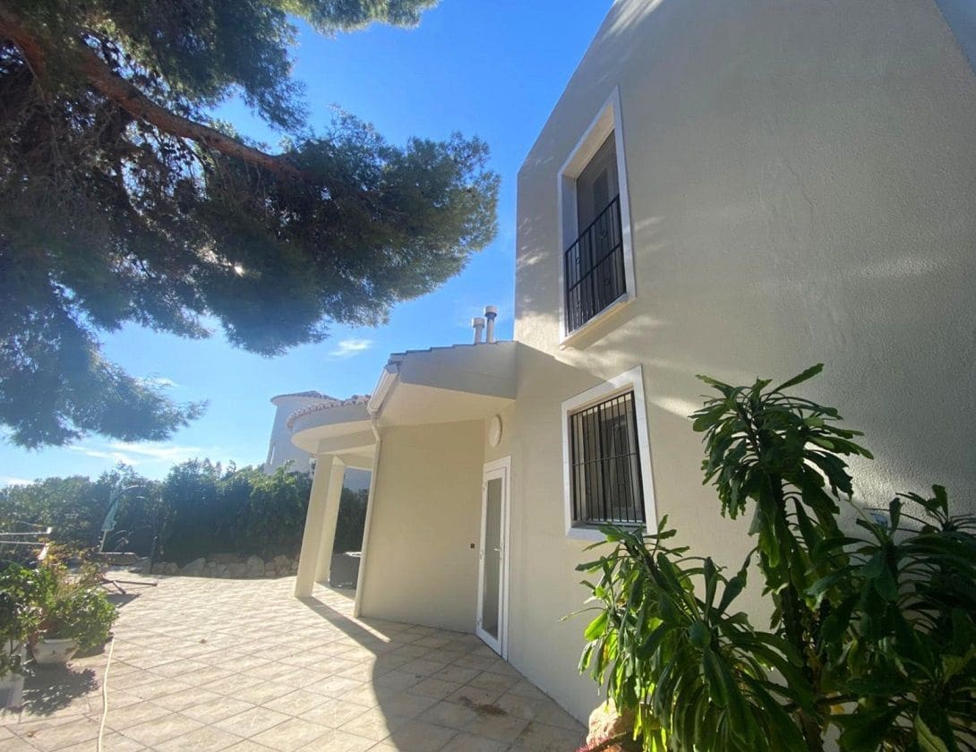 3 makuuhuone Huvila myytävänä paikassa Altea mukana uima-altaan 
autotalli - 520 000 € (Ref: 8821713)