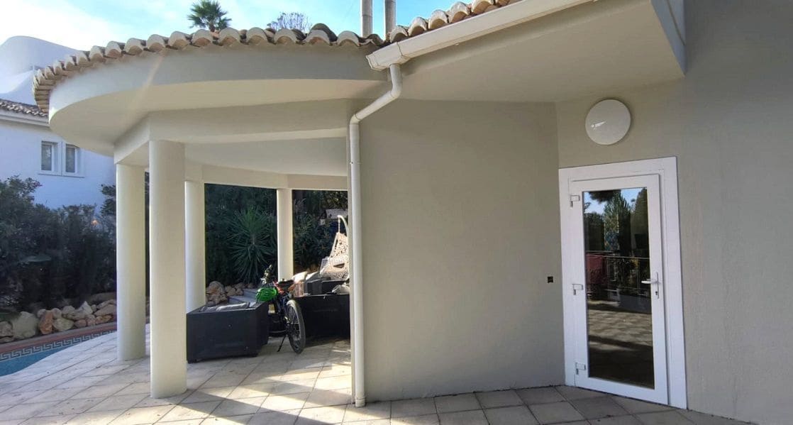 3 makuuhuone Huvila myytävänä paikassa Altea mukana uima-altaan 
autotalli - 520 000 € (Ref: 8821713)