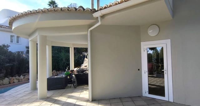 3 makuuhuone Huvila myytävänä paikassa Altea mukana uima-altaan 
autotalli - 520 000 € (Ref: 8821713)