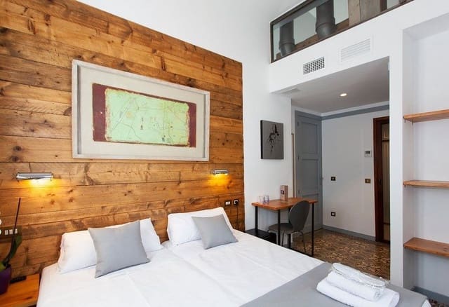 7 bedroom Hotel for sale in Altea - € 960,000 (Ref: 8827235)