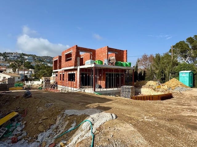 3 bedroom Villa for sale in Calpe / Calp with garage - € 925,000 (Ref: 8864514)