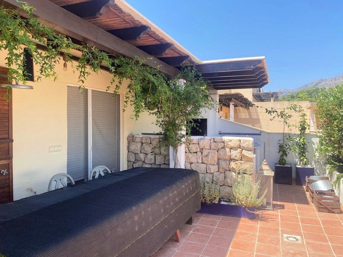 3 soveværelse Penthouse til salg i Altea med swimmingpool garage - € 590.000 (Ref: 8885710)