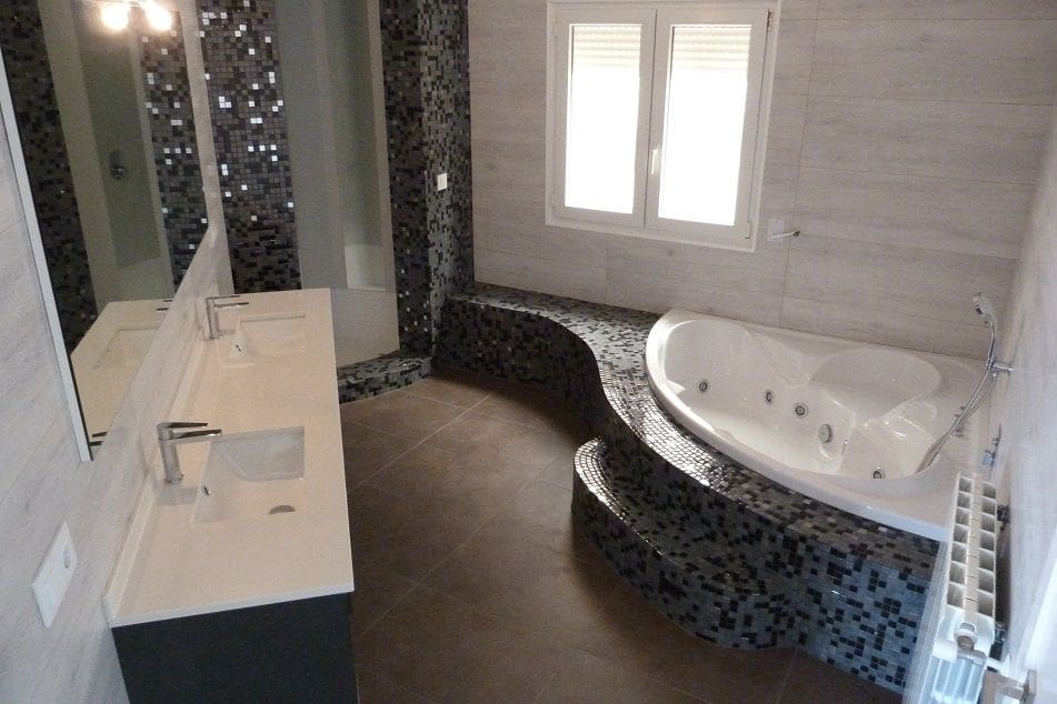 4 bedroom Villa for sale in Altea with pool garage - € 1,195,000 (Ref: 8923520)