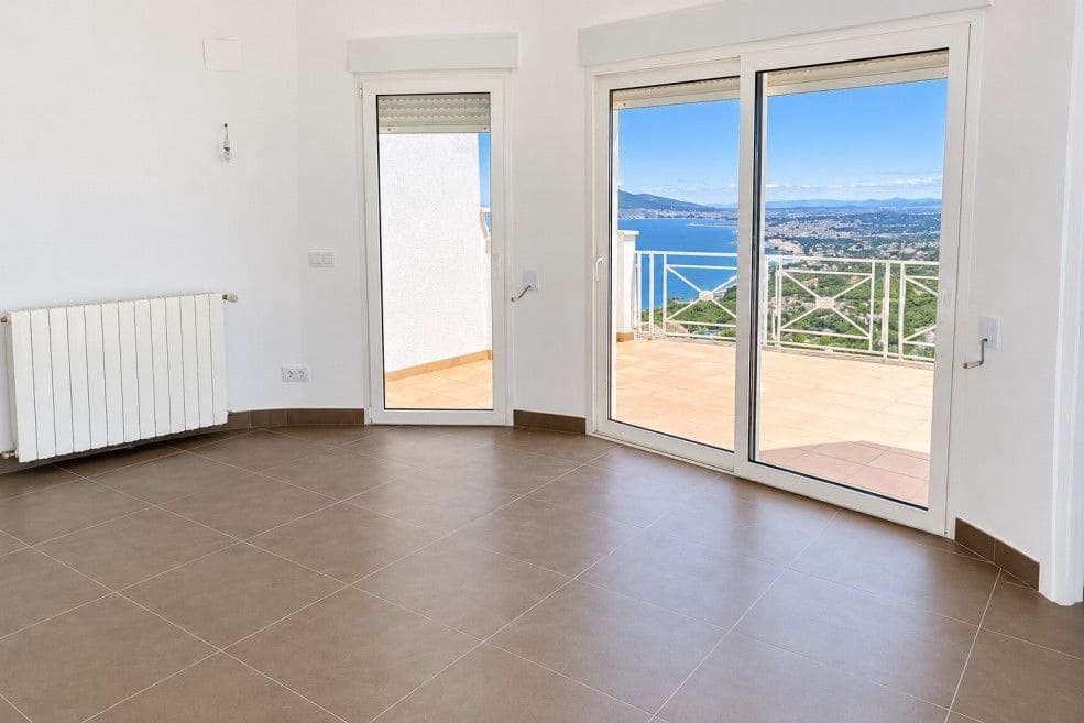 4 Zimmer Villa zu verkaufen in Altea mit Pool Garage - 1.195.000 € (Ref: 8923520)