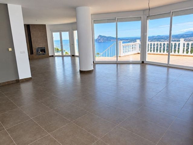 4 Zimmer Villa zu verkaufen in Altea mit Pool Garage - 1.195.000 € (Ref: 8923520)
