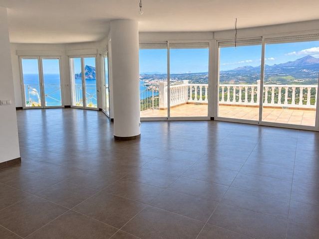 4 Zimmer Villa zu verkaufen in Altea mit Pool Garage - 1.195.000 € (Ref: 8923520)