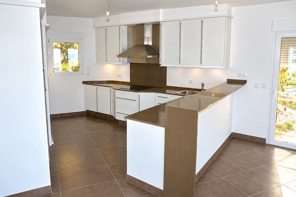 4 Zimmer Villa zu verkaufen in Altea mit Pool Garage - 1.195.000 € (Ref: 8923520)