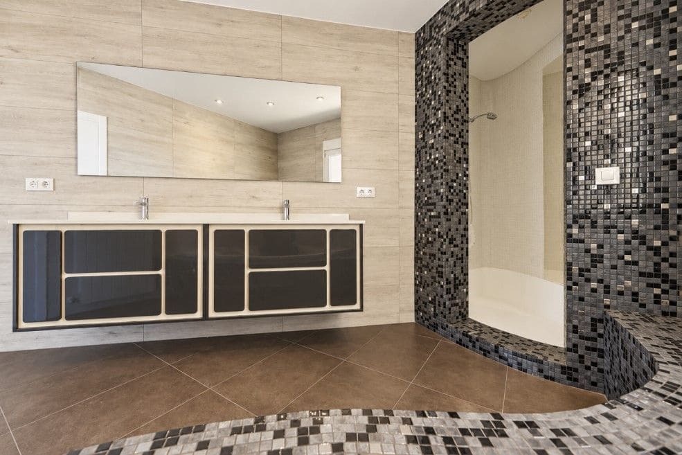 4 Zimmer Villa zu verkaufen in Altea mit Pool Garage - 1.195.000 € (Ref: 8923520)