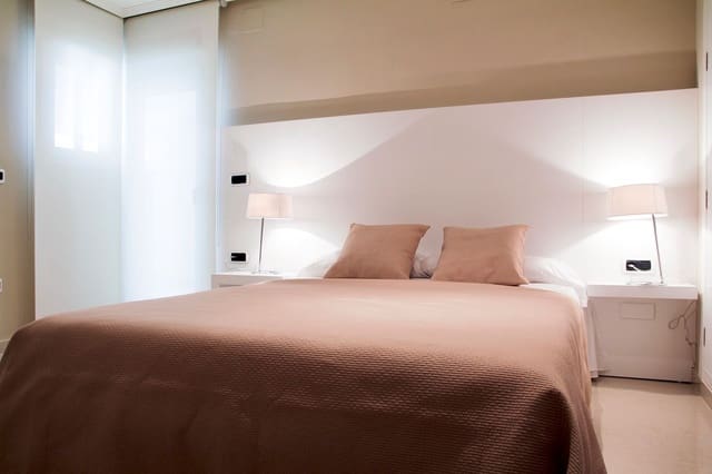 4 bedroom Villa for rent in Altea with pool garage - € 4,900 (Ref: 8980119)