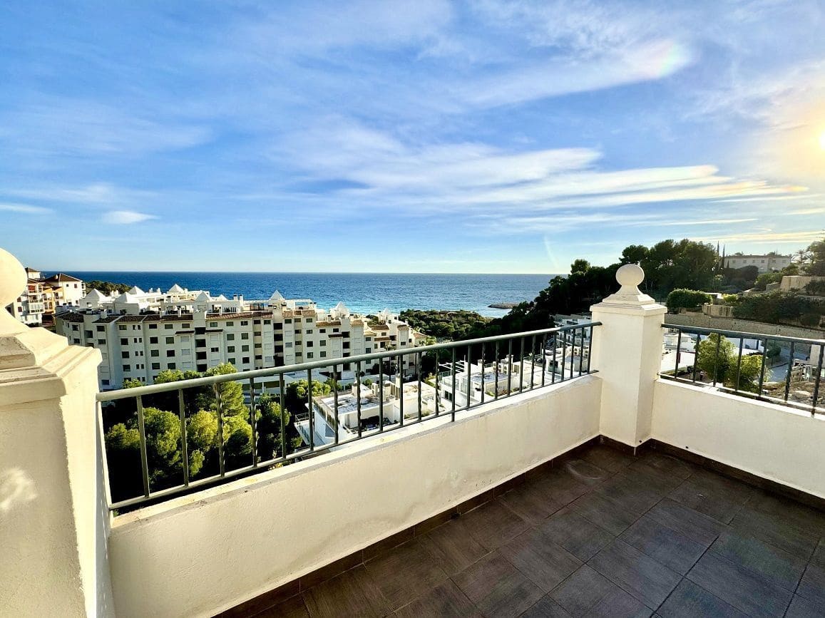 3 soveværelse Penthouse til leje i Altea med swimmingpool garage - € 1.580 (Ref: 8991949)