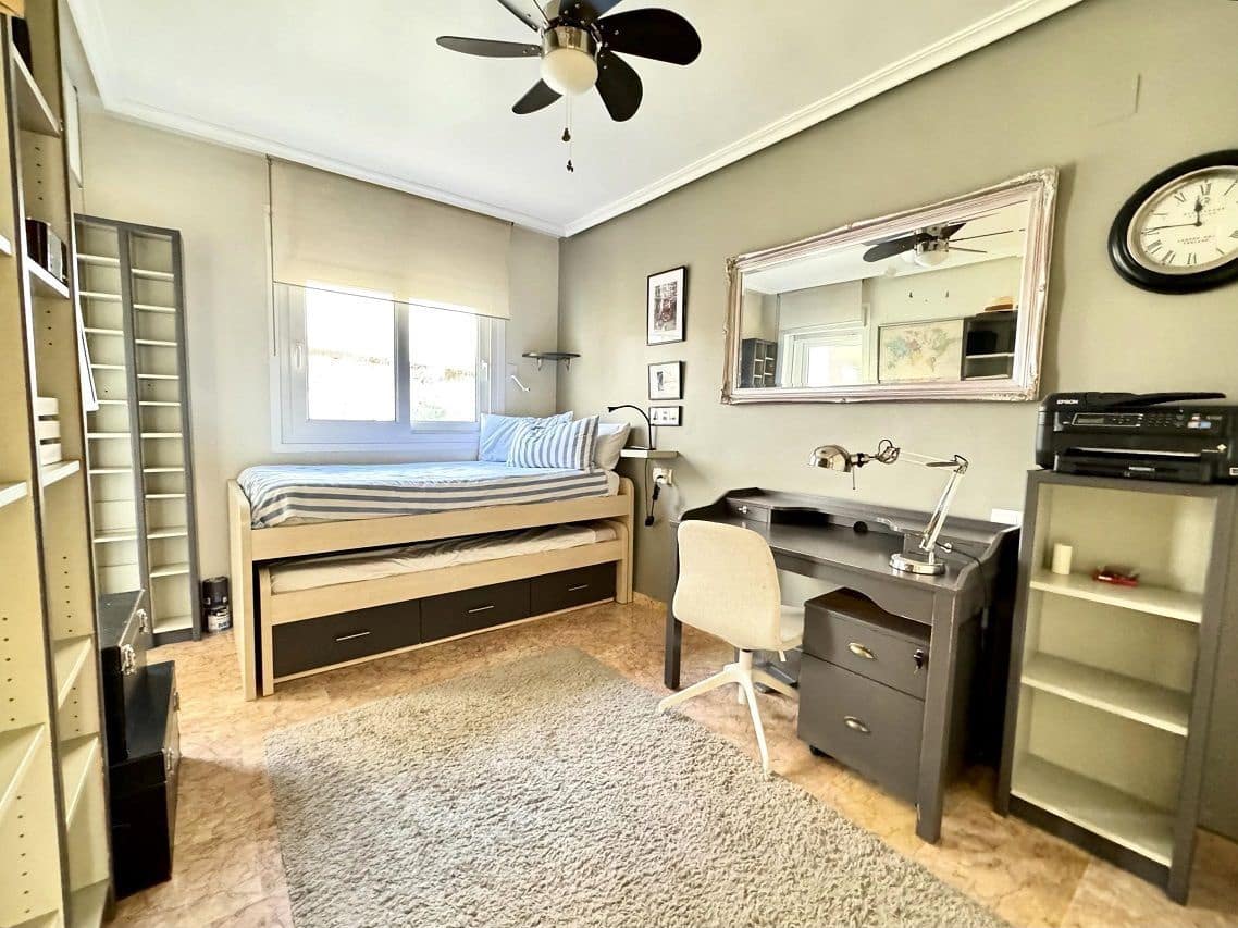 3 soveværelse Penthouse til leje i Altea med swimmingpool garage - € 1.580 (Ref: 8991949)