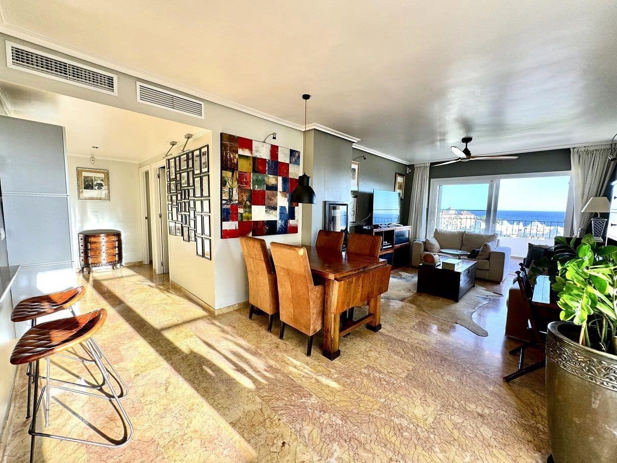 3 soveværelse Penthouse til leje i Altea med swimmingpool garage - € 1.580 (Ref: 8991949)