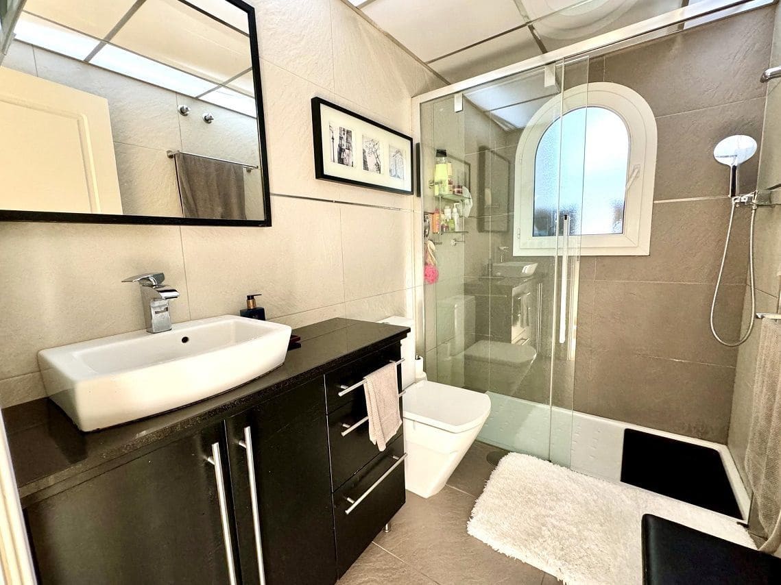 3 soveværelse Penthouse til leje i Altea med swimmingpool garage - € 1.580 (Ref: 8991949)