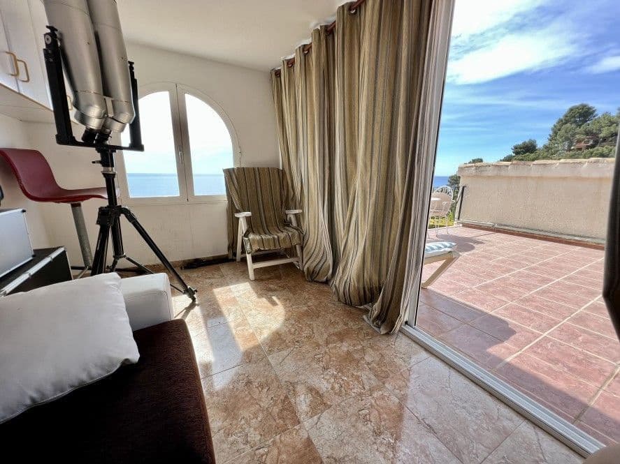 5 bedroom Villa for sale in Altea with pool garage - € 2,930,000 (Ref: 9000876)