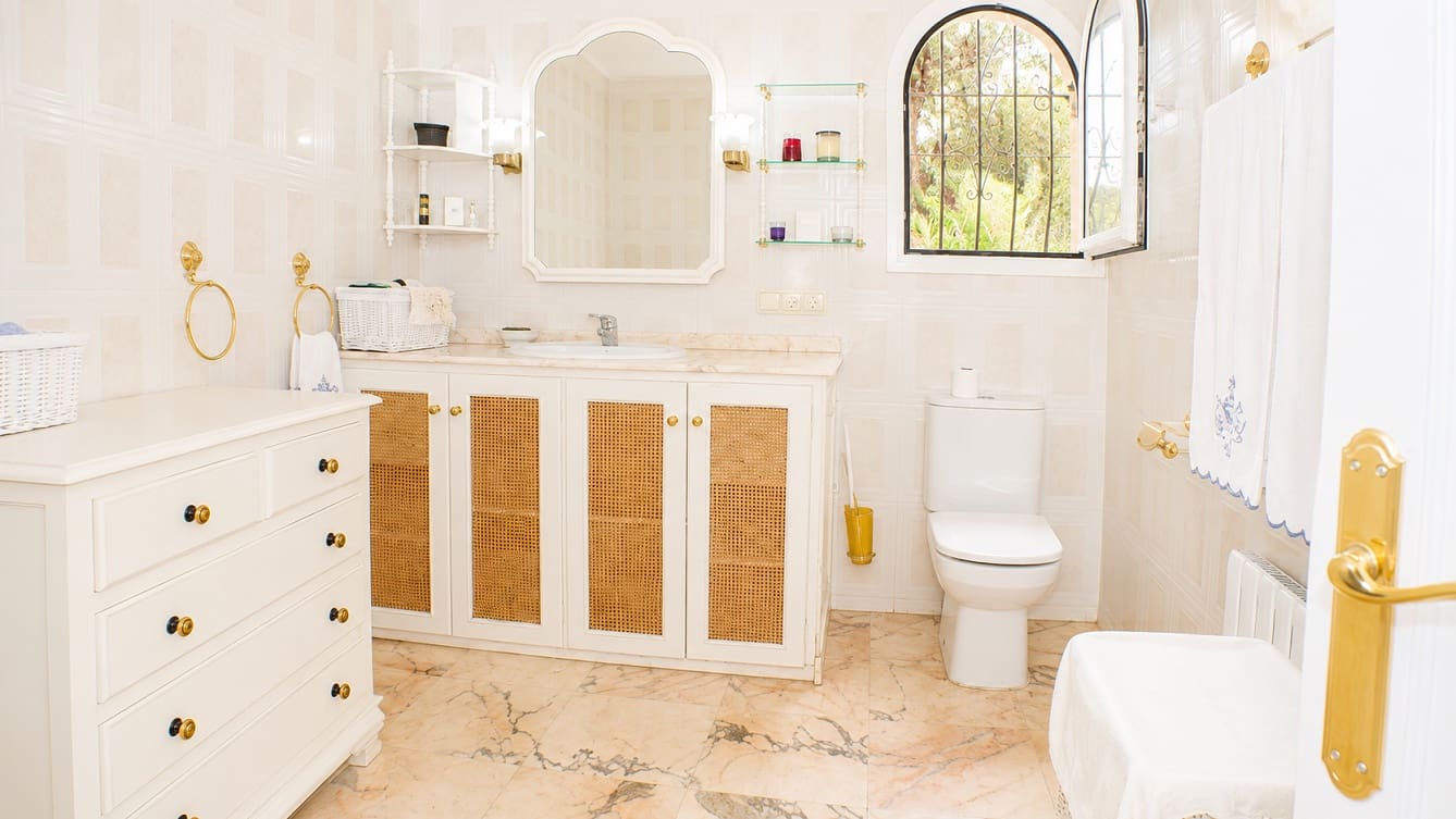 5 quarto Moradia para venda em Altea com piscina garagem - 2 930 000 € (Ref: 9000876)