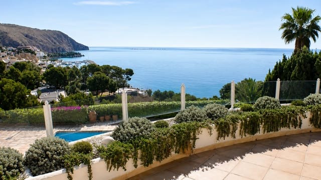 5 slaapkamer Villa te koop in Altea met zwembad garage - € 2.930.000 (Ref: 9000876)