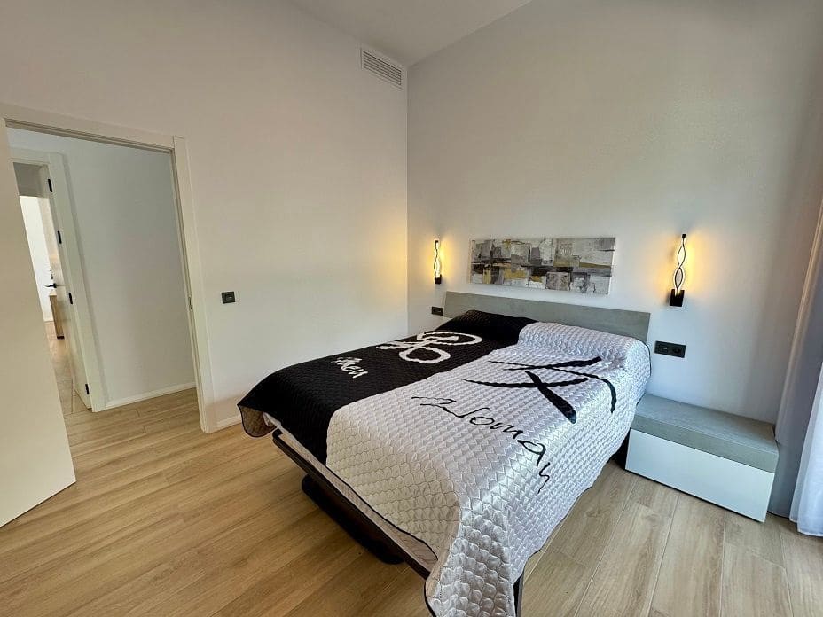 4 bedroom Villa for sale in Altea with pool garage - € 995,000 (Ref: 9022950)