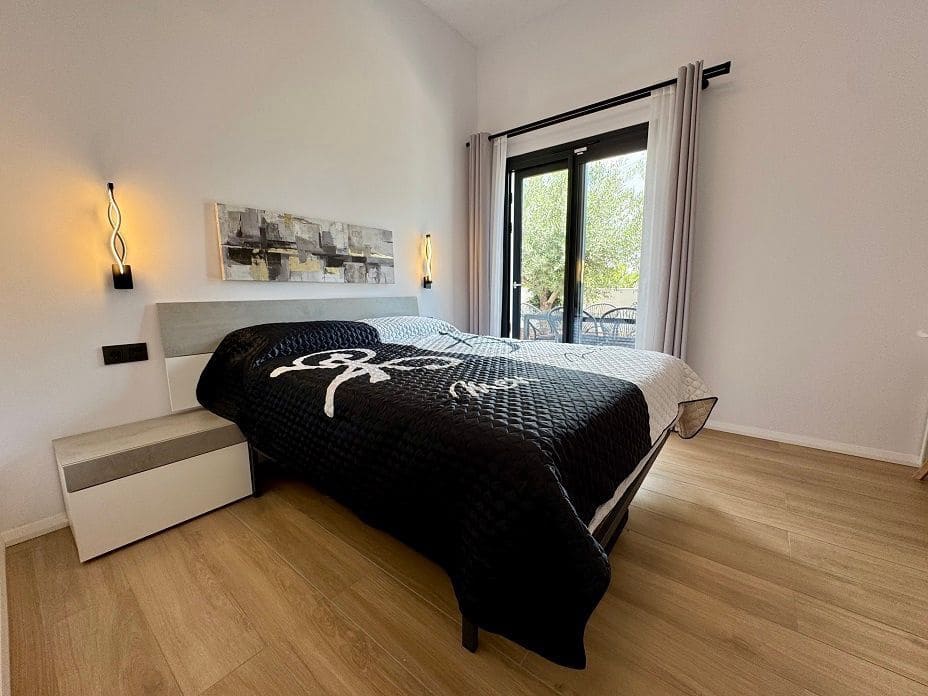 4 bedroom Villa for sale in Altea with pool garage - € 995,000 (Ref: 9022950)