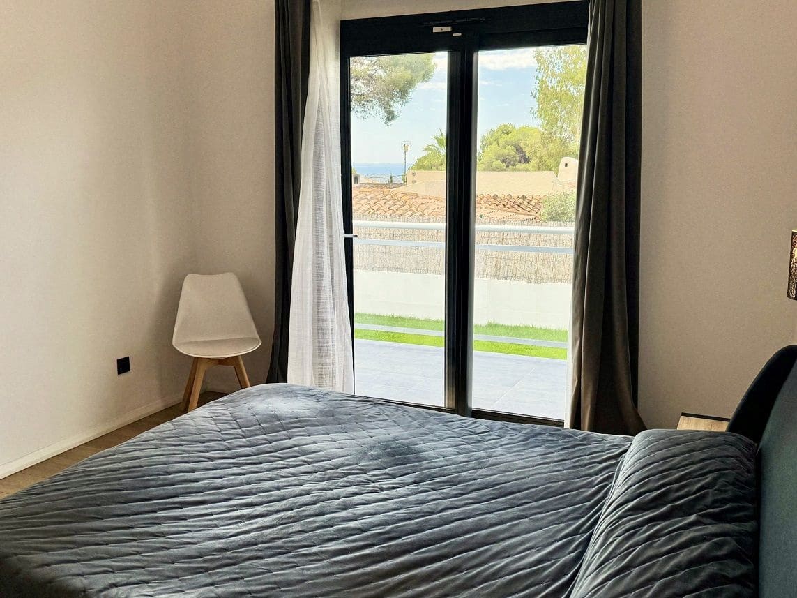 4 bedroom Villa for sale in Altea with pool garage - € 995,000 (Ref: 9022950)