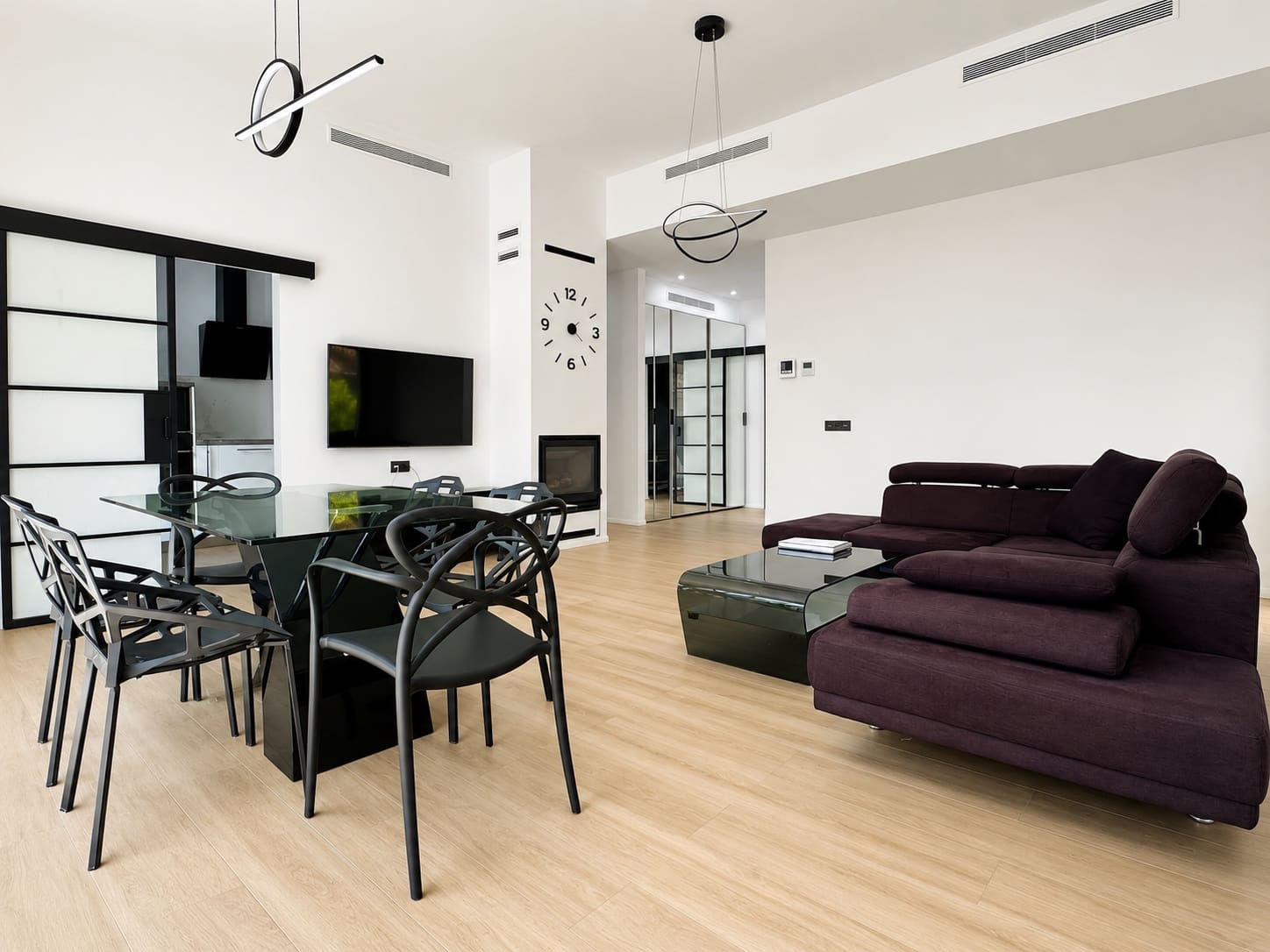 4 bedroom Villa for sale in Altea with pool garage - € 949,000 (Ref: 9022950)