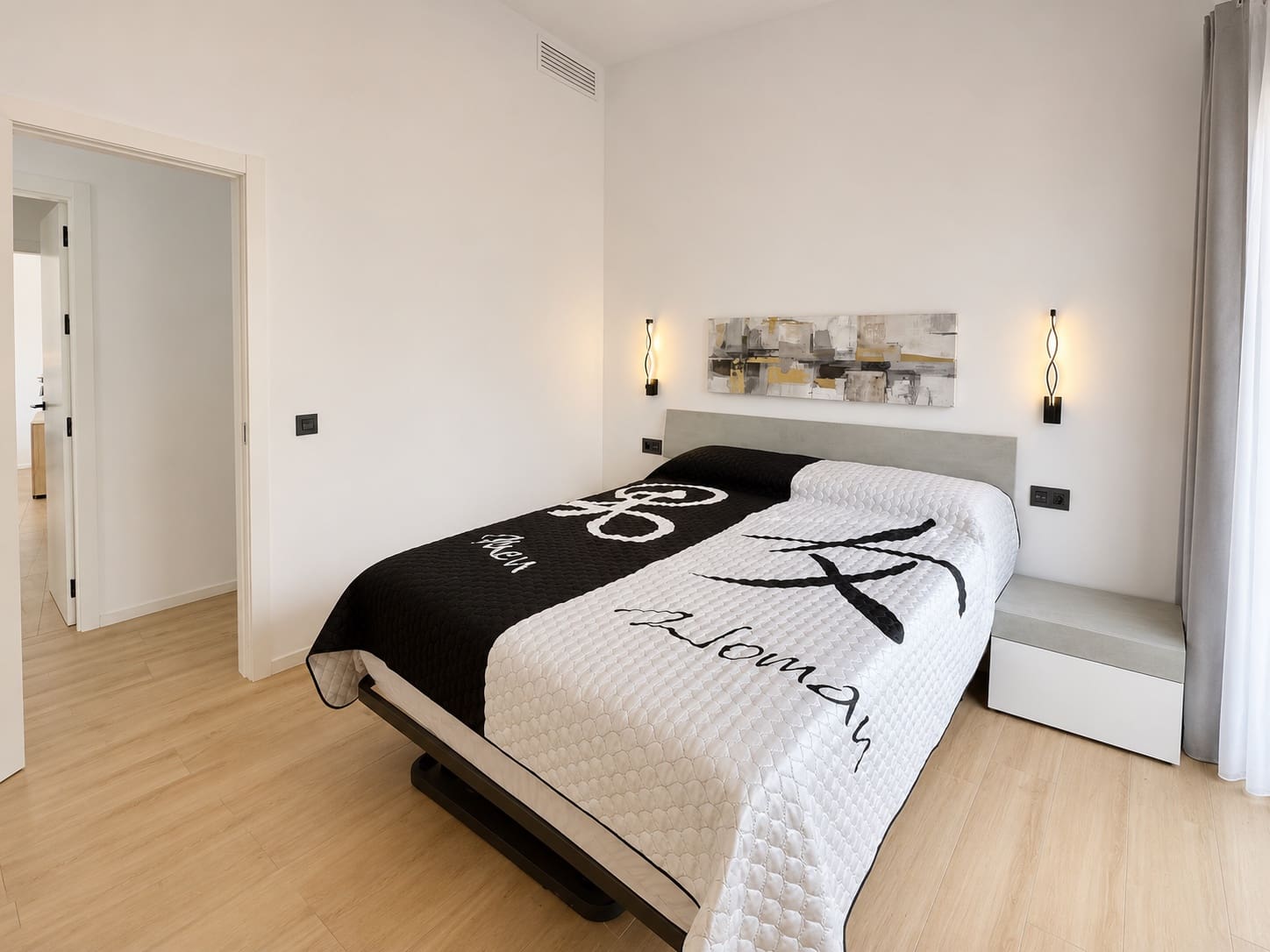 4 bedroom Villa for sale in Altea with pool garage - € 949,000 (Ref: 9022950)
