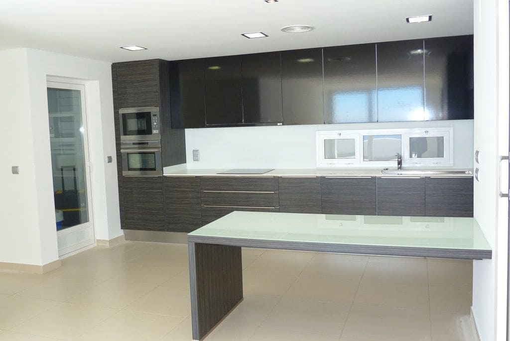 3 soveværelse Lejlighed til salg i Altea med swimmingpool garage - € 850.000 (Ref: 9024076)