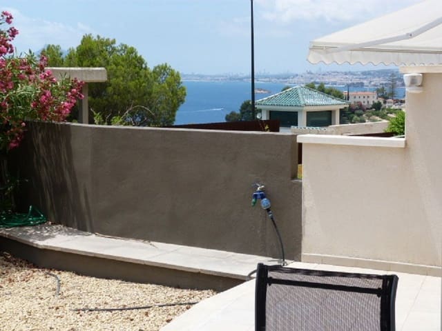 Apartamento de 3 habitaciones en Altea en venta con piscina garaje - 395.000 € (Ref: 9074866)