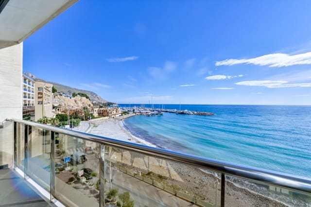 Apartamento de 4 habitaciones en Altea en venta con piscina garaje - 680.000 € (Ref: 9081310)