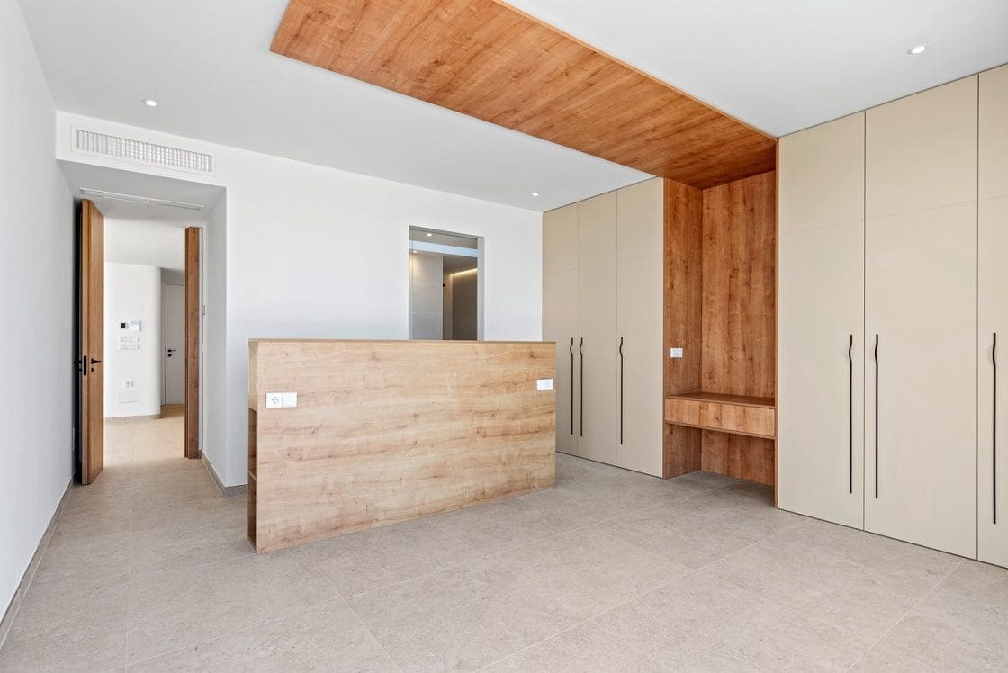 3 bedroom Villa for sale in Finestrat with pool - € 995,000 (Ref: 9102727)