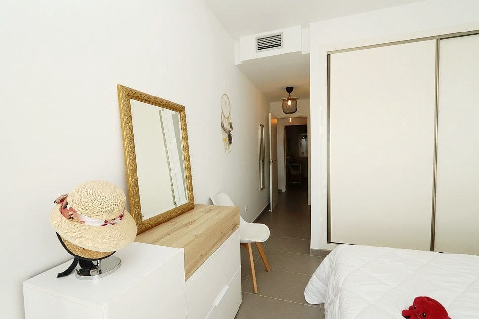 2 bedroom Apartment for sale in Altea with pool garage - € 349,000 (Ref: 9113908)