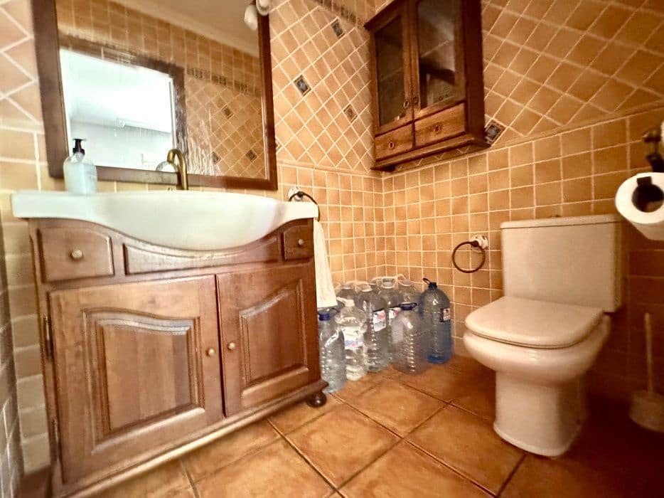 7 bedroom Villa for sale in La Nucia with pool garage - € 750,000 (Ref: 9116645)