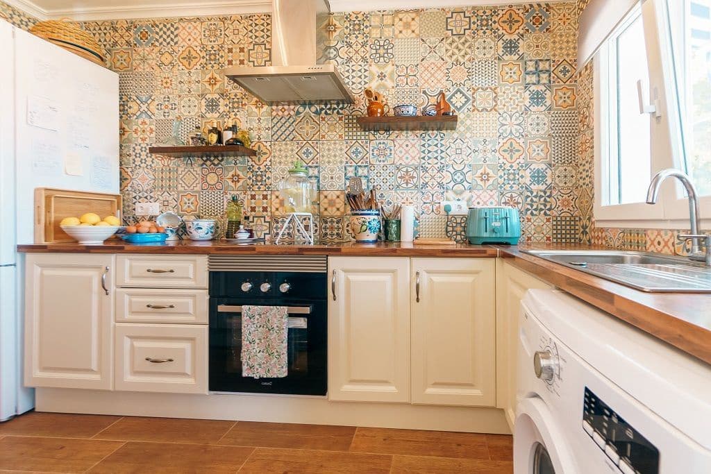 4 bedroom Villa for sale in La Nucia with pool garage - € 569,000 (Ref: 9124643)