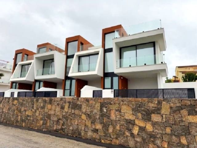 3 soveværelse Bungalow til salg i Calpe / Calp med swimmingpool garage - € 755.000 (Ref: 9126602)