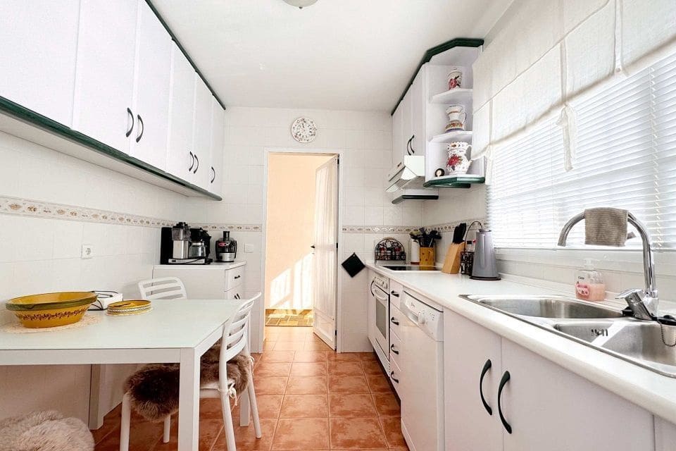 3 soveværelse Semi-Rækkehus til salg i Albir med swimmingpool garage - € 495.000 (Ref: 9148861)