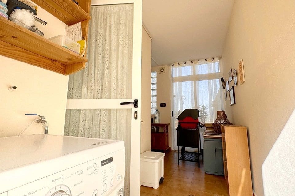 3 soveværelse Semi-Rækkehus til salg i Albir med swimmingpool garage - € 495.000 (Ref: 9148861)