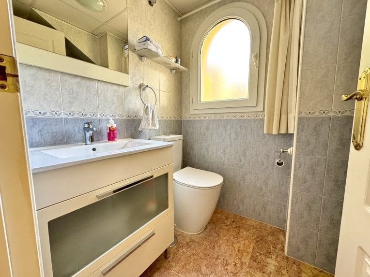 3 soveværelse Penthouse til salg i Altea med swimmingpool garage - € 380.000 (Ref: 9177203)